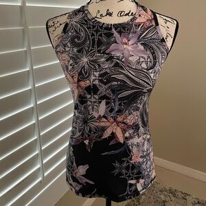 Sofibella Feather Orchid Racerback Tank Top